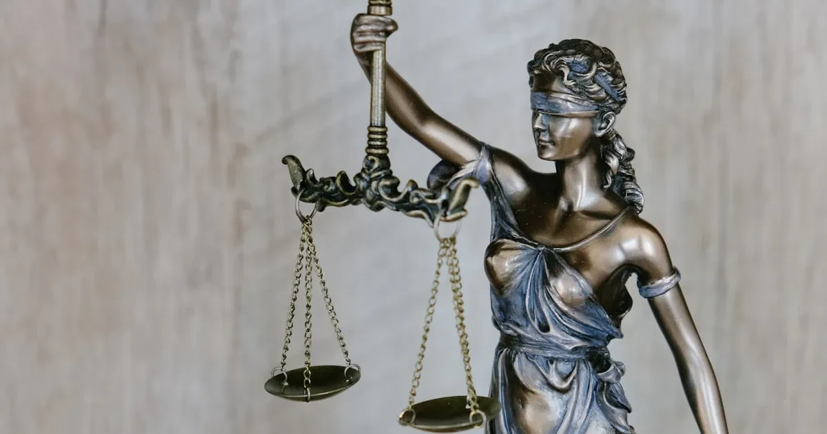 Featured image for Legal and Regulatory Compliance Strategies in Optometry